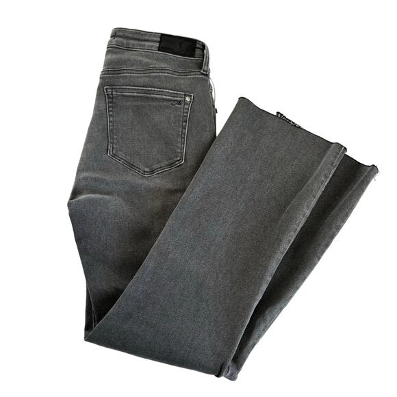 Mavi Jeans Anika Gray High Rise Fray Hem Crop Flare Jeans Women’s Size 27 x 27 - Picture 10 of 10